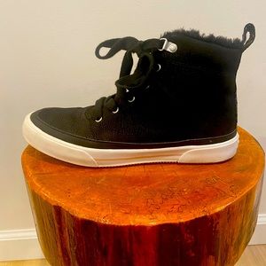ROXY Ivan black fur high-top sneaker boot